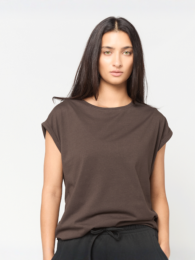 Urban Classics, Ladies Extended Shoulder Tee, brown, Image 1 of 3
