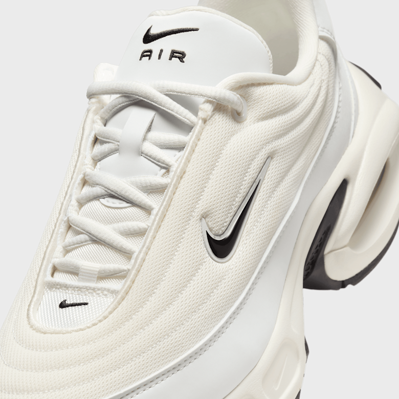 今年人気のブランド品や Nike WMNS Air Max Portal beige (HF3053-103) コーヒー用品