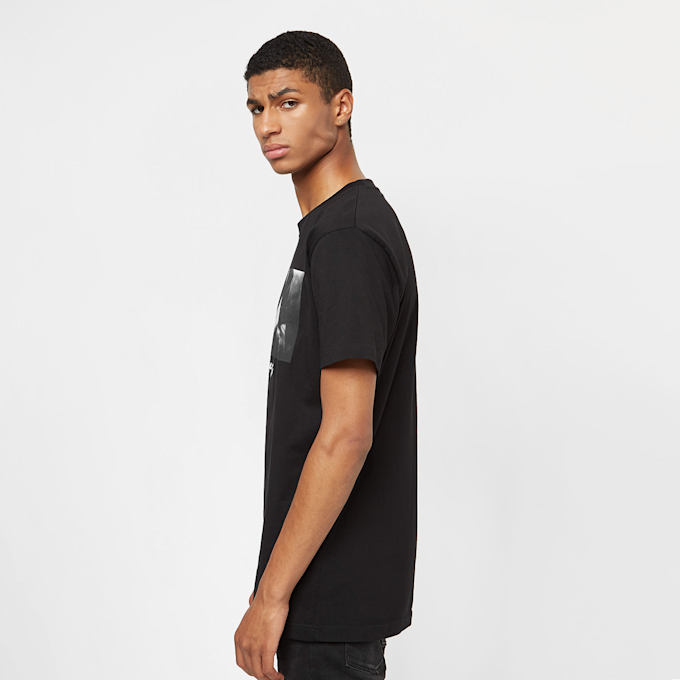 Mister Tee T-Shirt Pray schwarz 1766 2