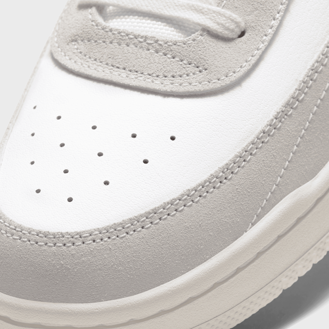Nike Court Vintage Premium biały 830 7
