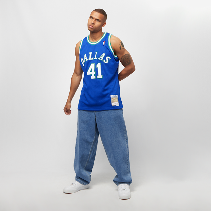 Mitchell & Ness NBA Swingman Jersey Dallas Mavericks 1998-99 Dirk Nowitzki blau 964 5