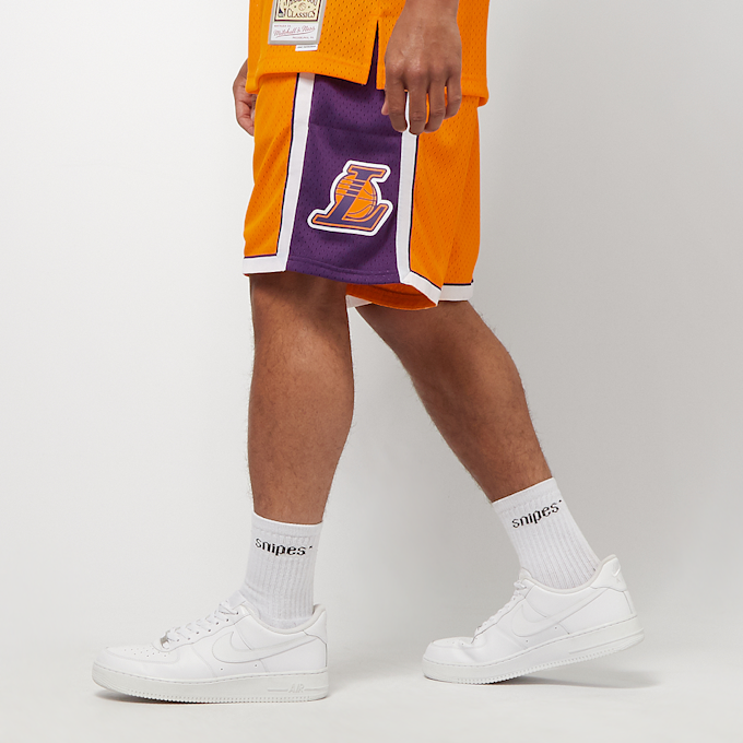 Mitchell & Ness NBA Swingman Shorts Los Angeles Lakers naranja 970 2