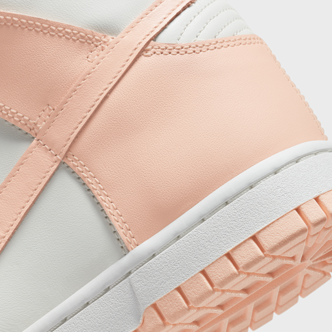 Nike WMNS Dunk High naranja 47456 8