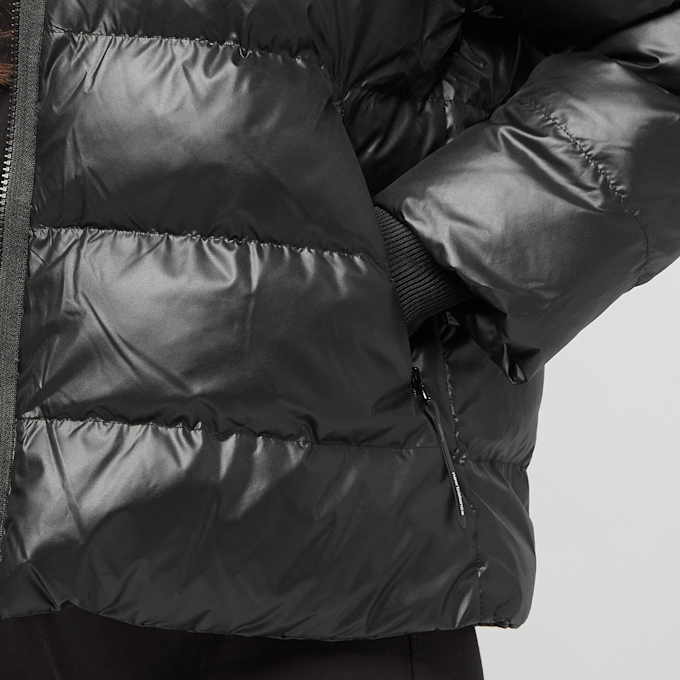 New Balance Athletics Winterized Short Synthetic Jacket crna 2363 4
