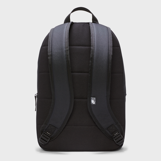 Nike Heritage negro 3246 3