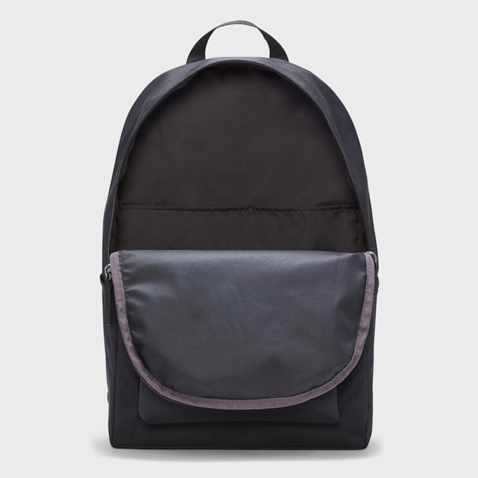 Nike Heritage negro 3246 4