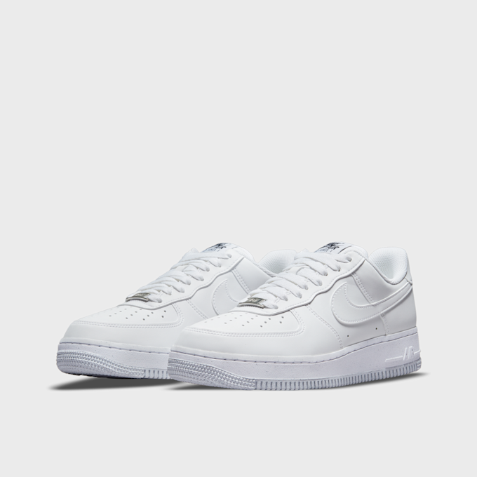 Nike   WMNS Air Force 1 '07 Next Nature blanco 3320 4