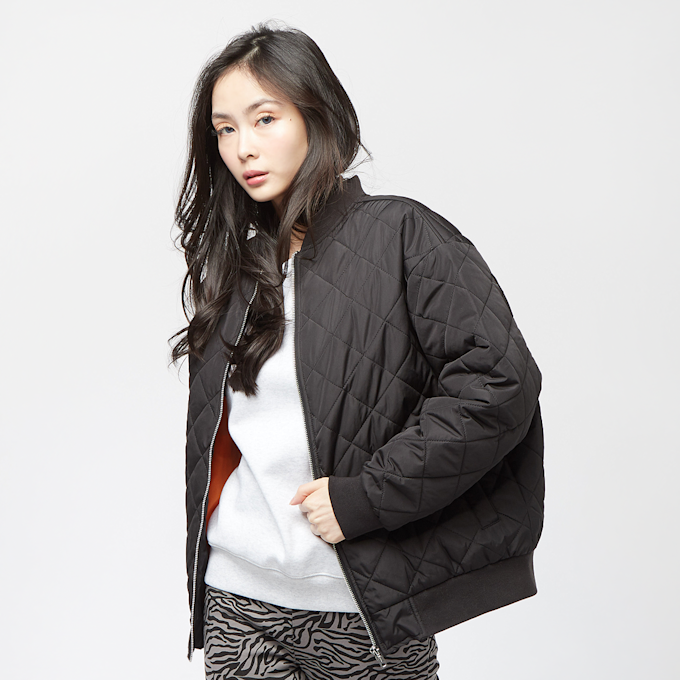 Urban Classics Ladies Oversized Diamond Quilted Bomber Jacket schwarz 1287 1
