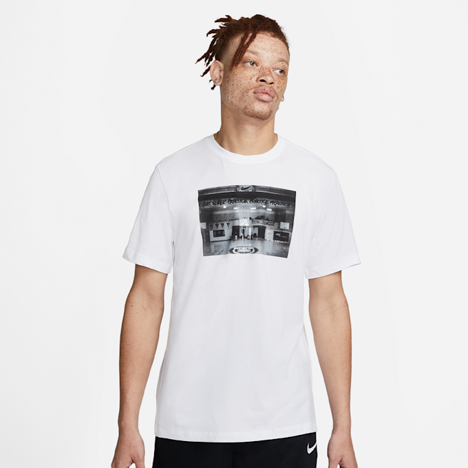 Nike Dri-FIT Photo Men's Basketball T-Shirt weiß 1666 1