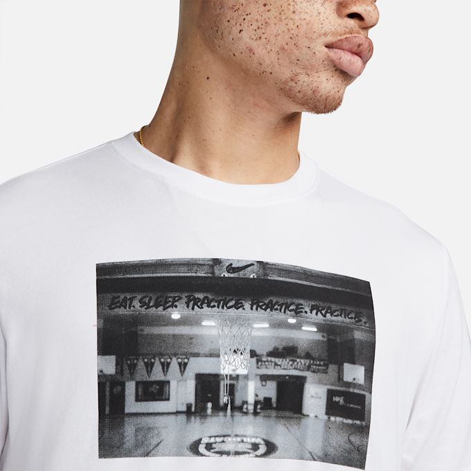 Nike Dri-FIT Photo Men's Basketball T-Shirt weiß 1666 3