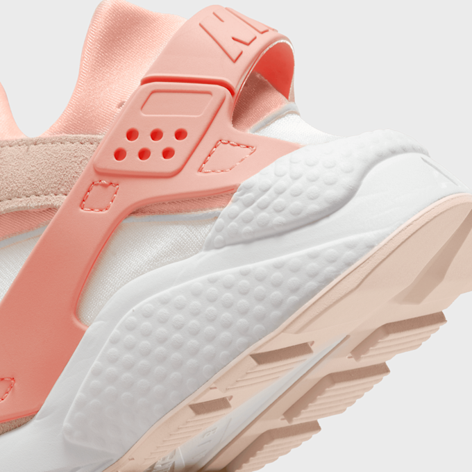 Nike WMNS Air Huarache MN weiß 7091 8