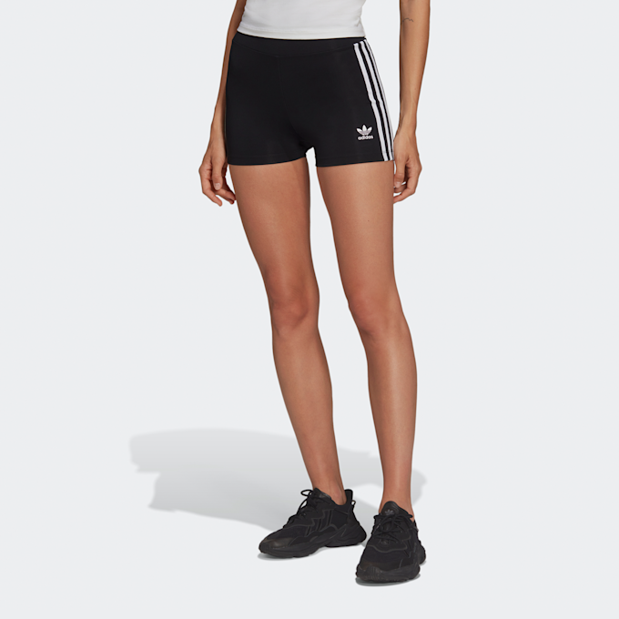 adidas Originals adicolor Classics Traceable Shorts schwarz 9309 1