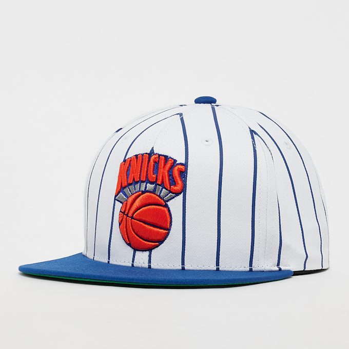 Mitchell & Ness Retro Pinstripe Snapback HWC NBA New York Knicks bijela 9358 1