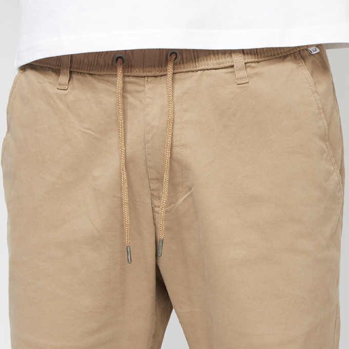 Reell Reflex Loose Chino braun 9526 3