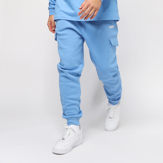 SNIPES Small Logo Essential Slim Sweat Cargo Pants blau 9637 1