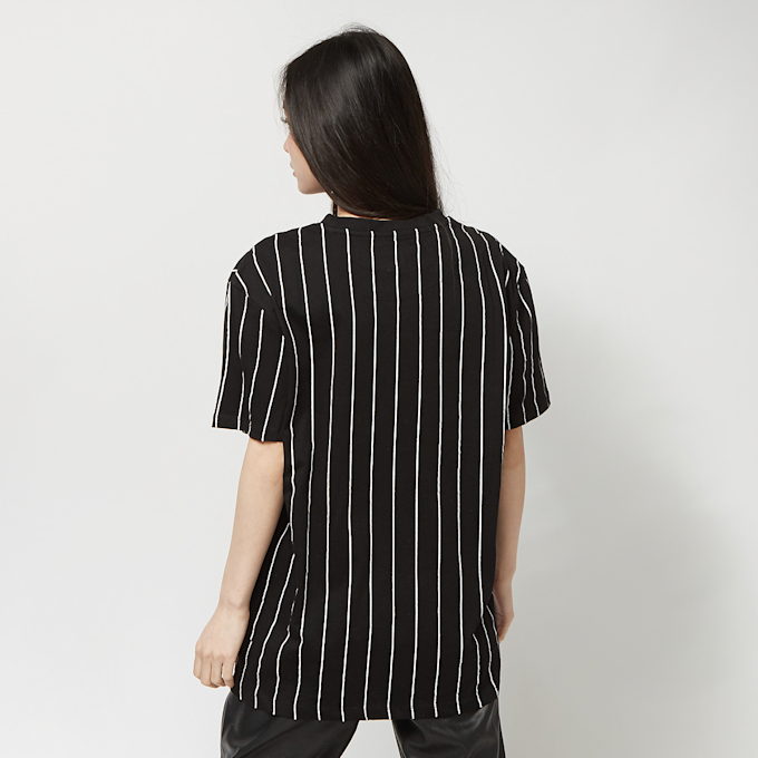 Karl Kani Small Signature Essential Pinstripe OS Tee negro 9878 2
