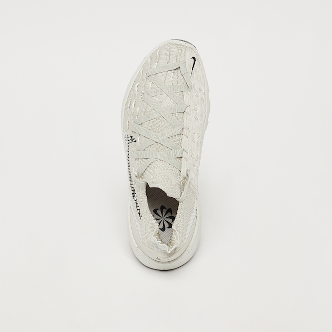 Nike WMNS Space Hippie 04 grau 10637 5