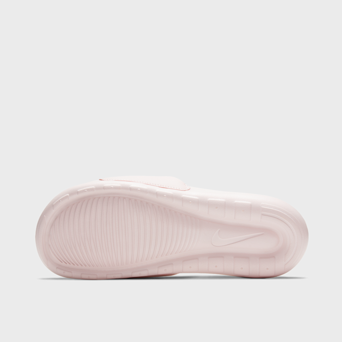 Nike WMNS Victori One rose 10718 3