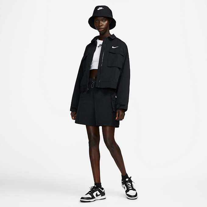 Nike Sportswear Essential Women's Woven High-Rise Shorts noir 10893 5