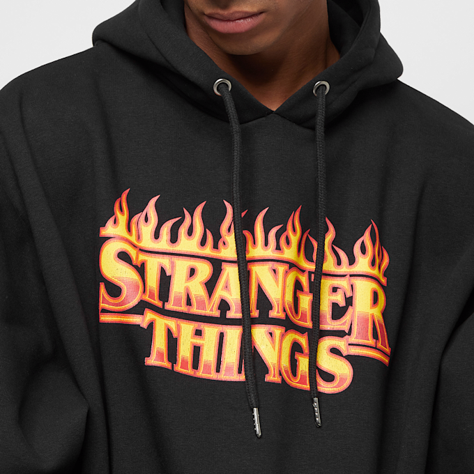 Karl Kani x Stranger Things Woven Signature OS Patch Hoodie schwarz 12966 3