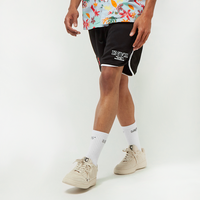 Karl Kani x Stranger Things Small Signature Trackshorts noir 12983 1