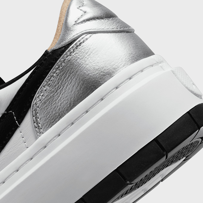Jordan WMNS Air Jordan 1 Elevate Low SE silber 15928 8