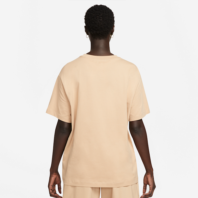 Nike Sportswear Essentials T-Shirt bege 16470 2