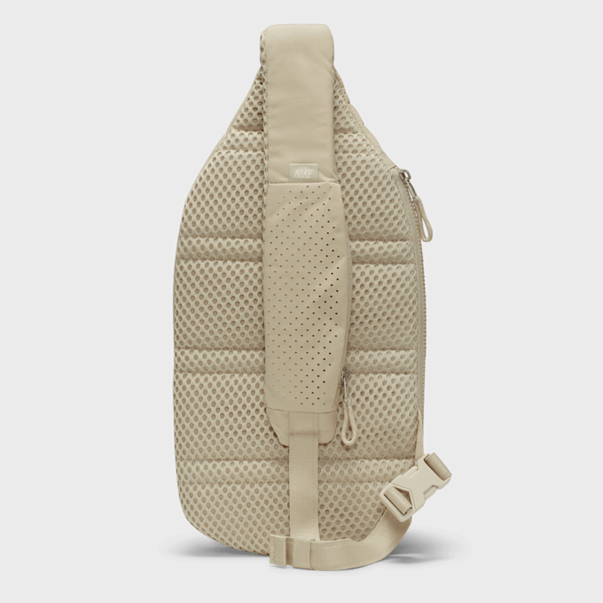 Nike Sportswear Essentials Sling Bag (8L) beige 16688 3
