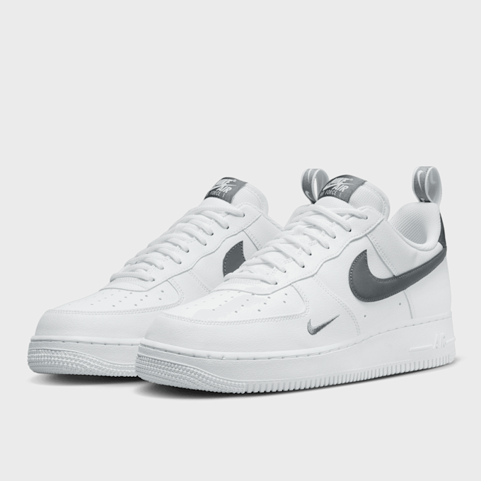 Nike Air Force 1 07 LV8 UT 2 weiß 16746 4
