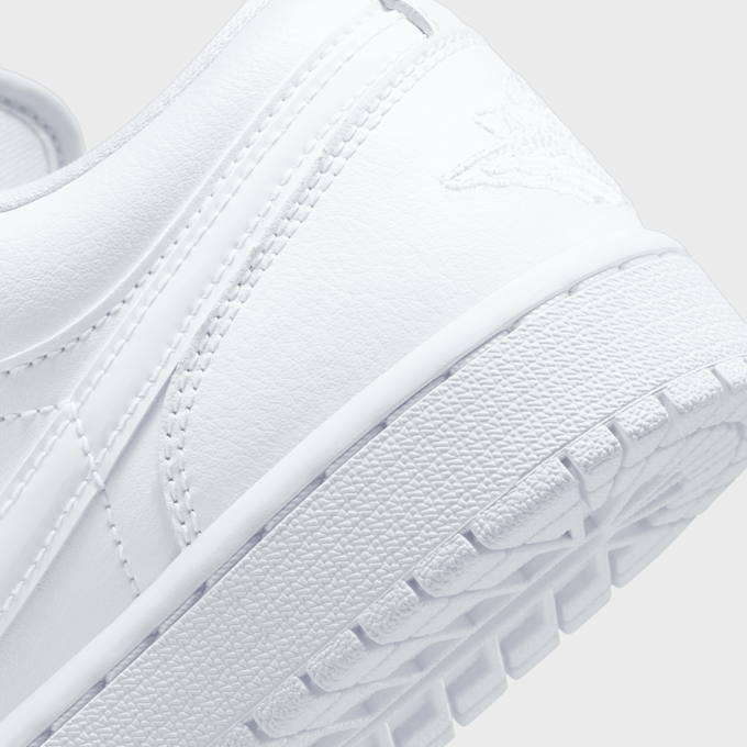 Jordan WMNS Air Jordan 1 Low blanc 15073 8