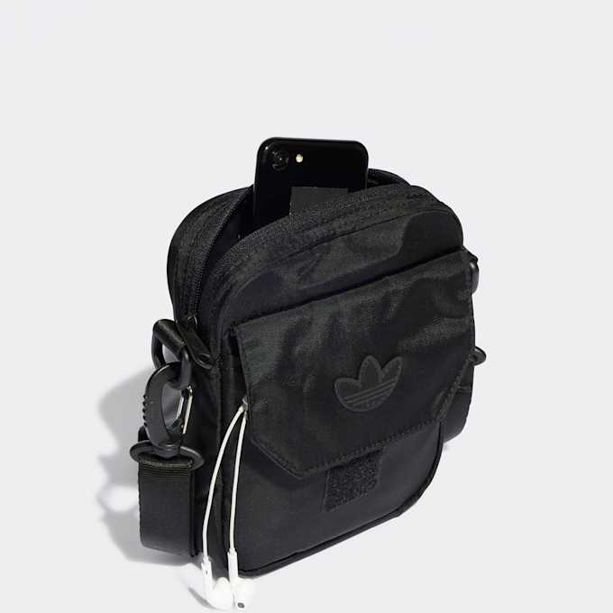 adidas Originals Sac d'épaule adicolor Premium Essentials Festival Bag bleu 18944 4