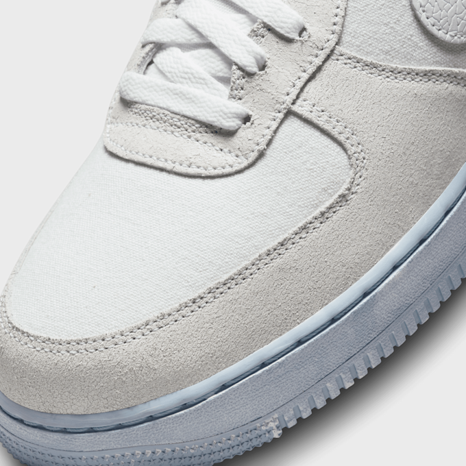Nike Air Force 1 '07 LV8 EMB bianco 20978 4