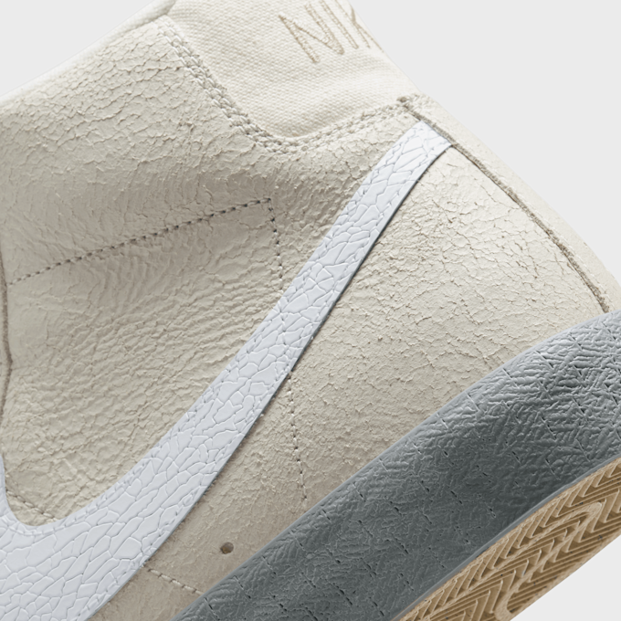 Nike Blazer Mid '77 EMB blanc 21021 8