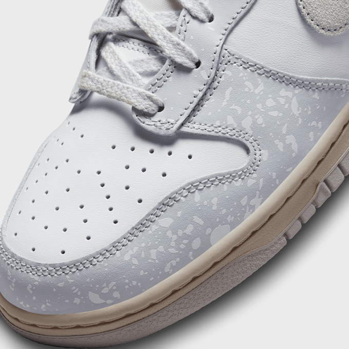 Nike Dunk High Retro blanc 21067 7