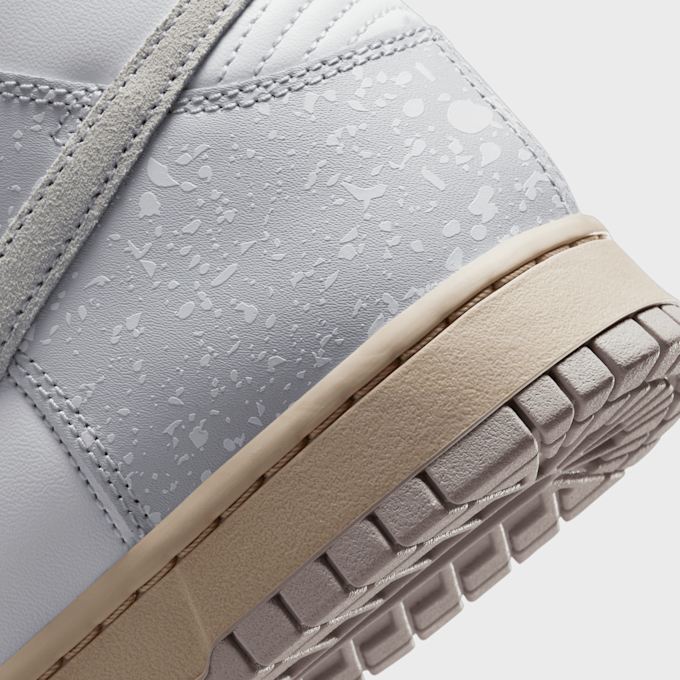 Nike Dunk High Retro blanc 21067 8