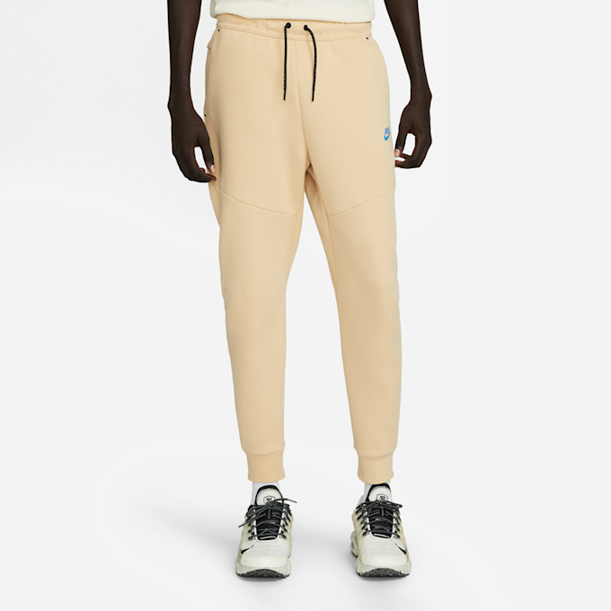 Nike Sportswear Tech Fleece Joggers bruin 21112 1