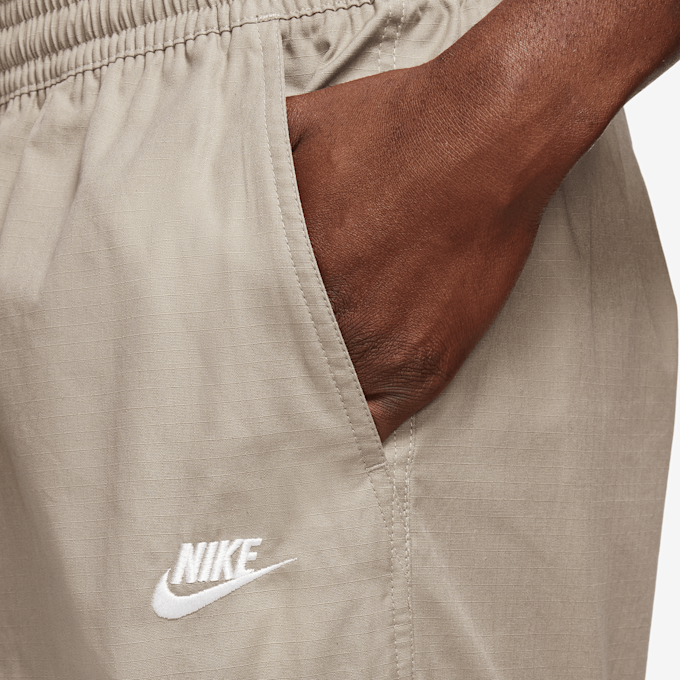 Nike Club Woven Cargo Pants bege 21118 3