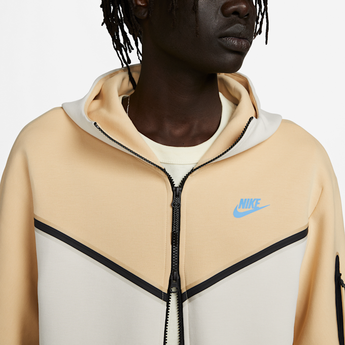 Nike Sportswear Tech Fleece Full-Zip Hoodie brązowy 21147 3