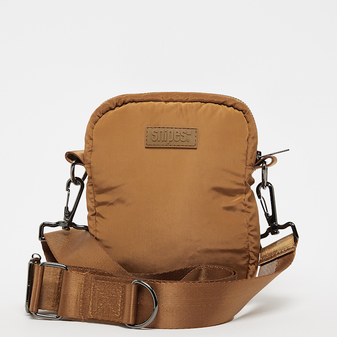 SNIPES Rubber Badge Basic Logo Padded Small Bag noir 19796 3