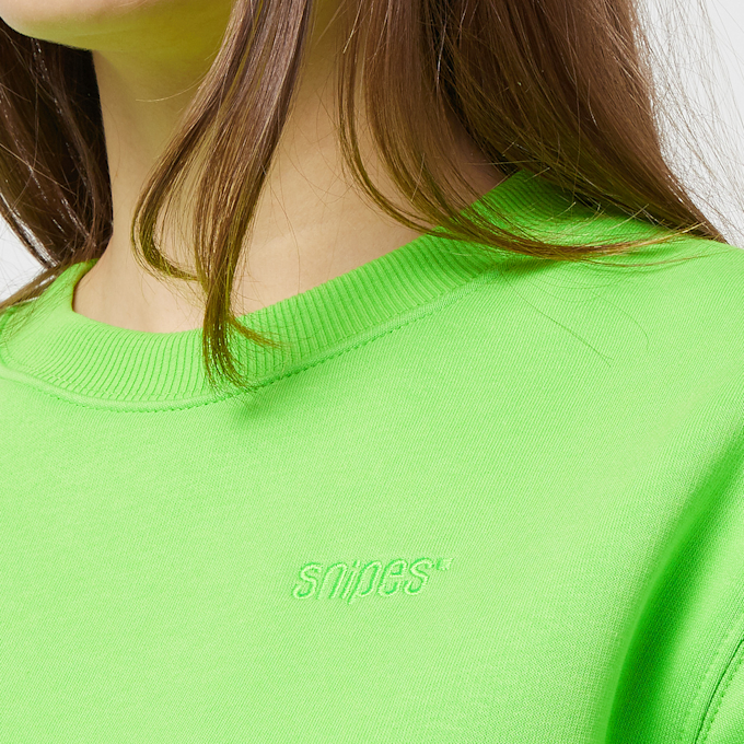 SNIPES Small Logo Essential Crew grün 19890 3