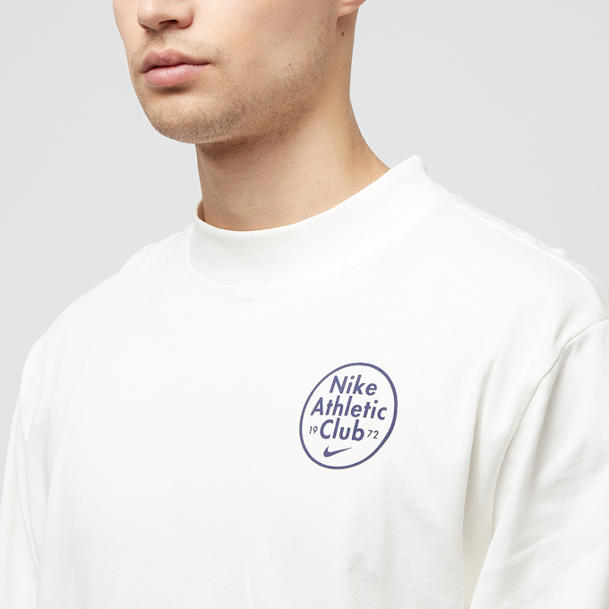 Nike Sportswear Trend Long-Sleeve Mock-Neck T-Shirt beige 20049 3