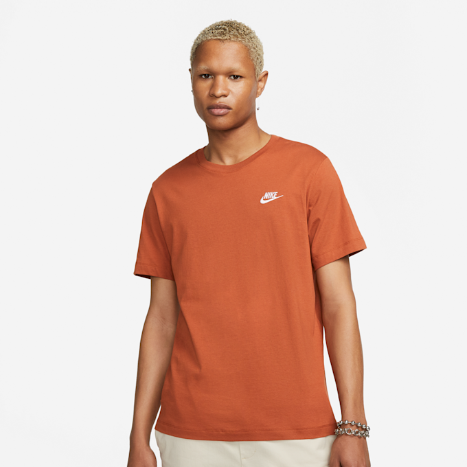 Nike Sportswear Sportswear Club T-Shirt rouge 20125 1