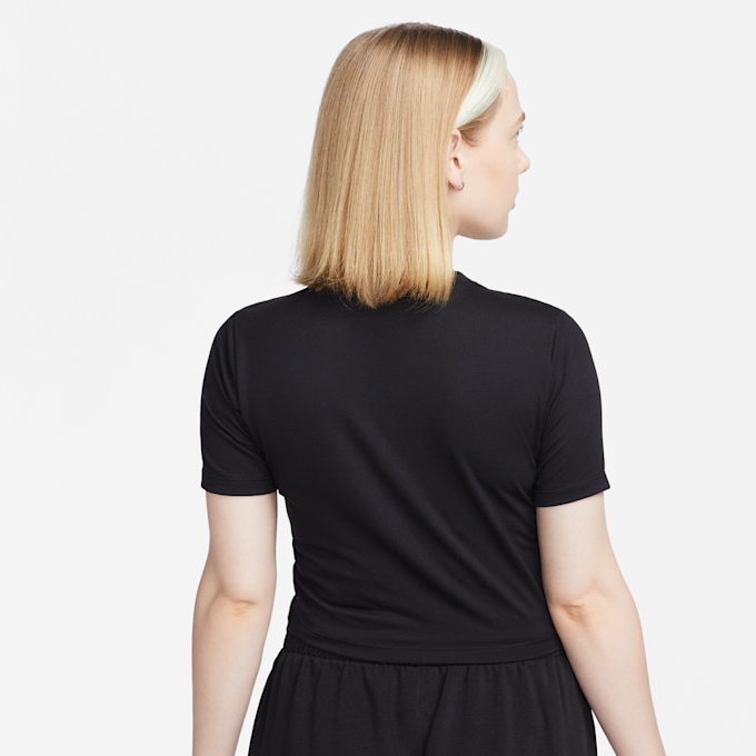 Nike Sportswear Essential Slim Crop Tee nero 20215 2