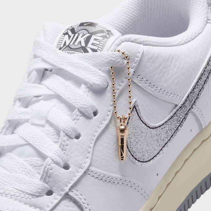 Nike Air Force 1 LV8 3 (GS) weiß 25548 9
