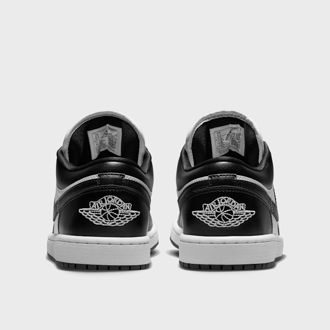 Jordan WMNS Air Jordan 1 Low schwarz 25678 5