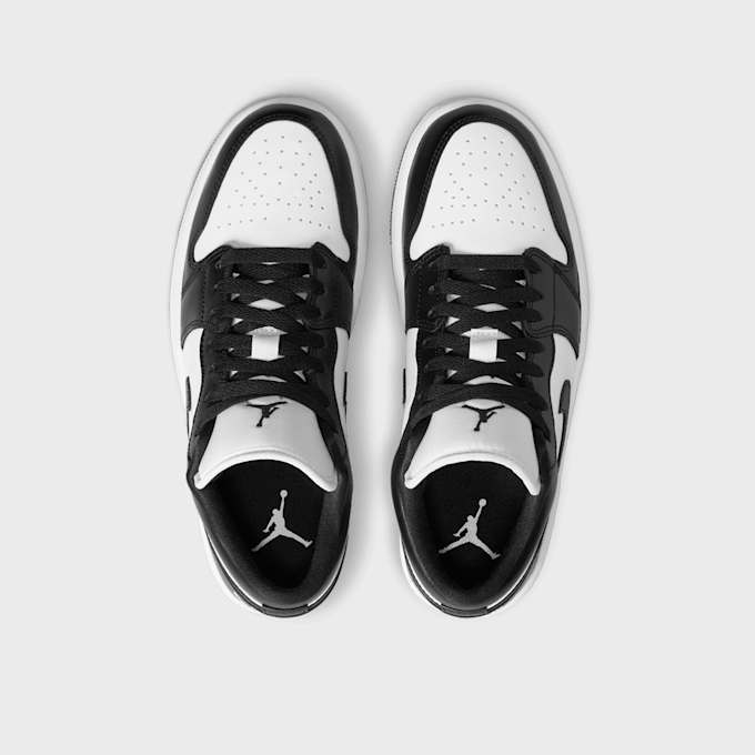 Jordan WMNS Air Jordan 1 Low schwarz 25678 6