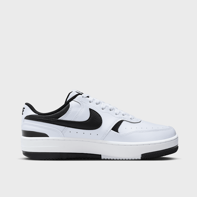 Nike WMNS Gamma Force weiß 25837 2