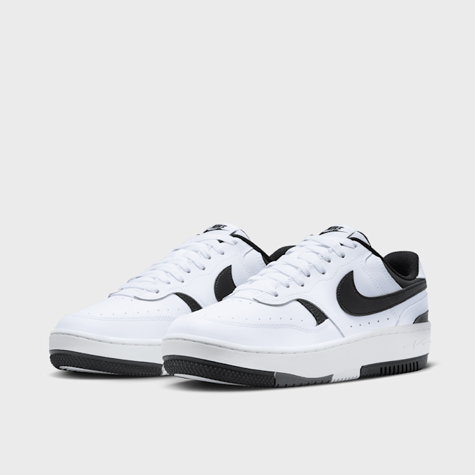 Nike WMNS Gamma Force weiß 25837 4