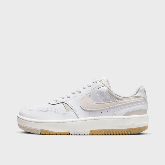 Nike WMNS Gamma Force weiß 25840 1