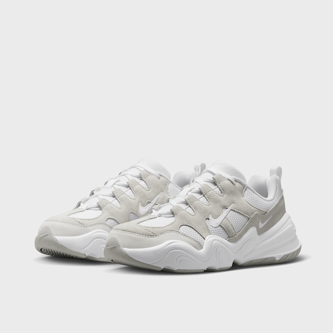 Nike WMNS Tech Hera blanc 25856 4